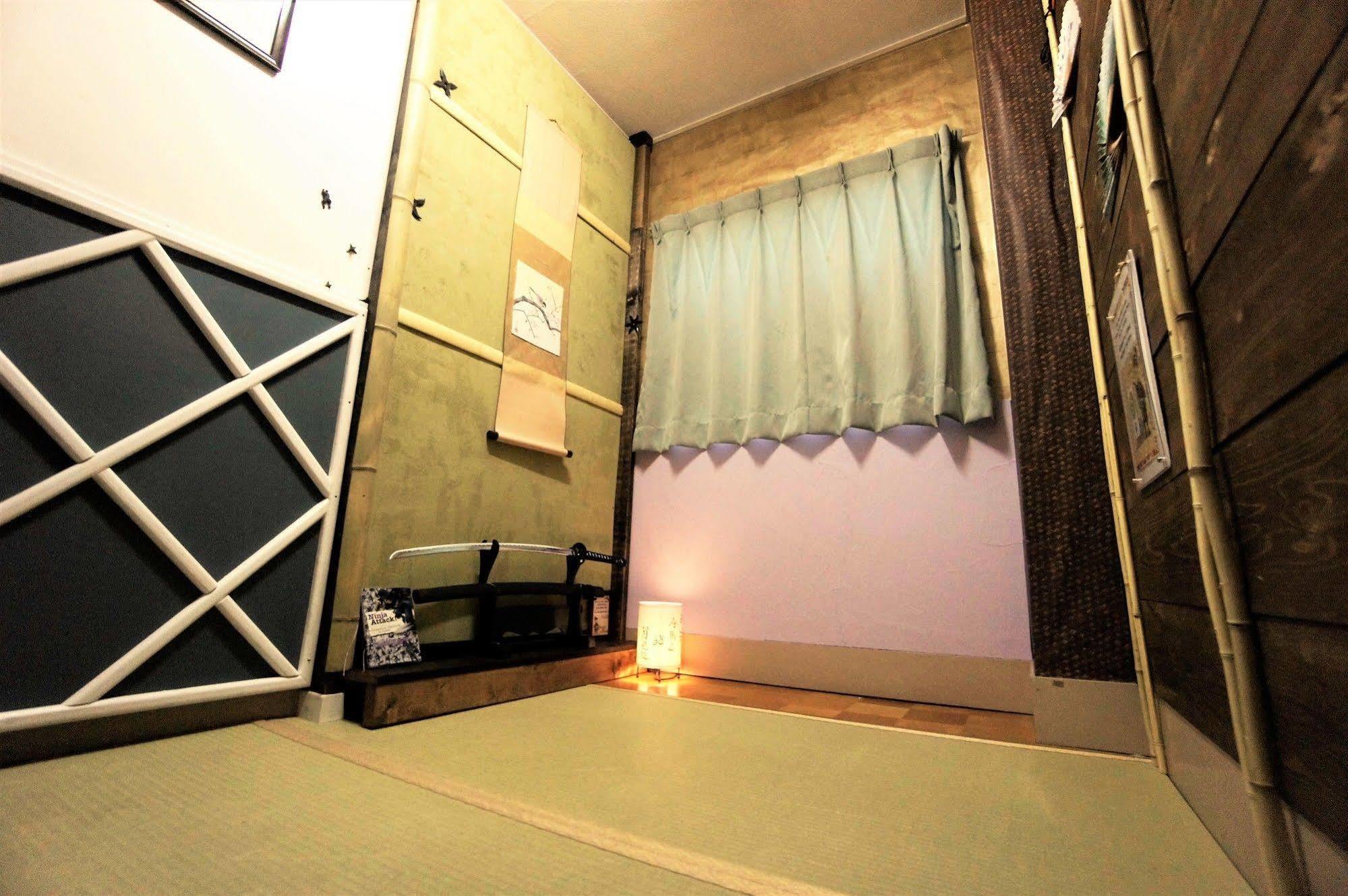 Hotel New Koyo Tokyo Esterno foto